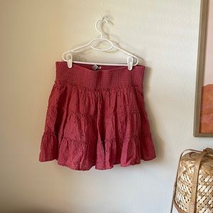 Dark pink ruffle American eagle skirt
